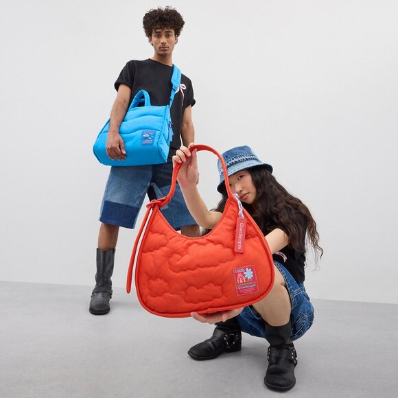 Coachtopia Loop Ergo Bag With Cloud Quilting - Picture 8 of 8